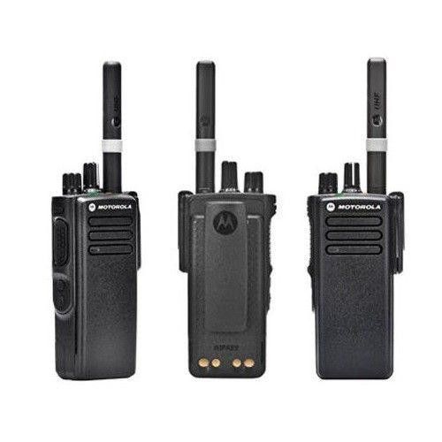 Професійна портативна рація Motorola DP 4400E VHF 4400E VHF фото