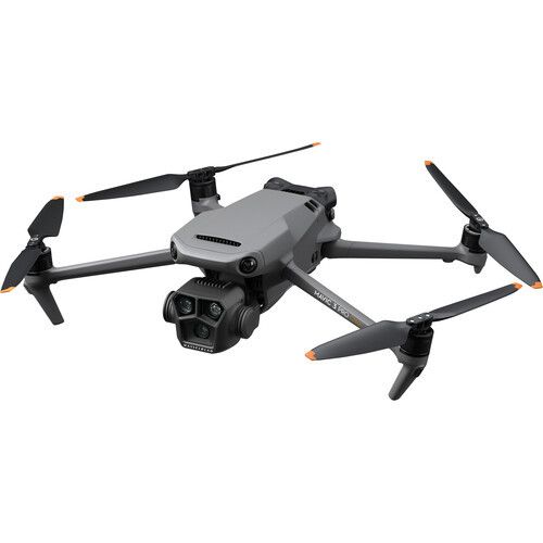 Квадрокоптер DJI Mavic 3 Pro Fly More Combo with DJI RC (CP.MA.00000660.01) CP.MA.00000660.01 фото