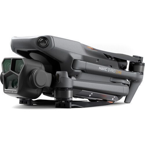Квадрокоптер DJI Mavic 3 Pro with DJI RC (CP.MA.00000654.01, CP.MA.00000656.01) CP.MA.00000656.01 фото